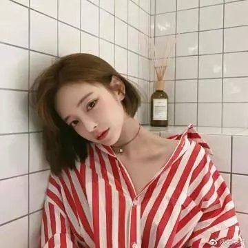 鹿乃子乃子虎视眈眈